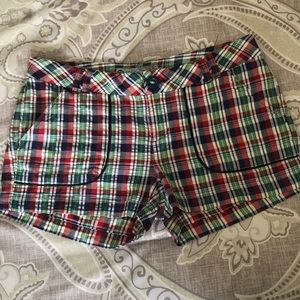 🌺 Cute plaid cotton shorts.